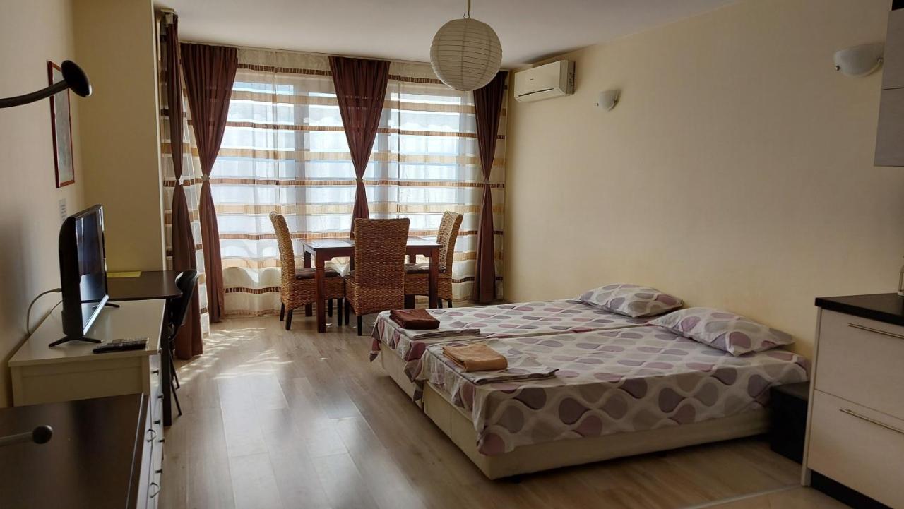 Panorama Apartment & Rooms Veliko Turnovo ภายนอก รูปภาพ